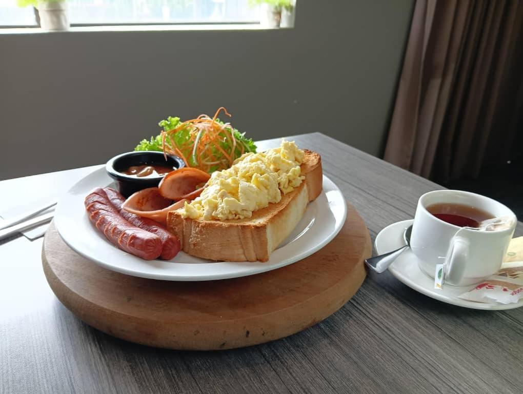 Manhattan Hotel Ipoh Kültér fotó